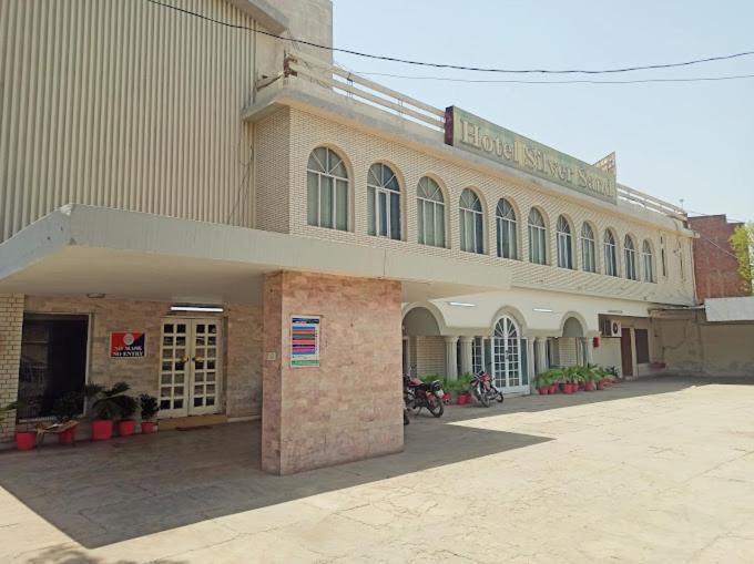 Hotel Silver Sand ملتان المظهر الخارجي الصورة