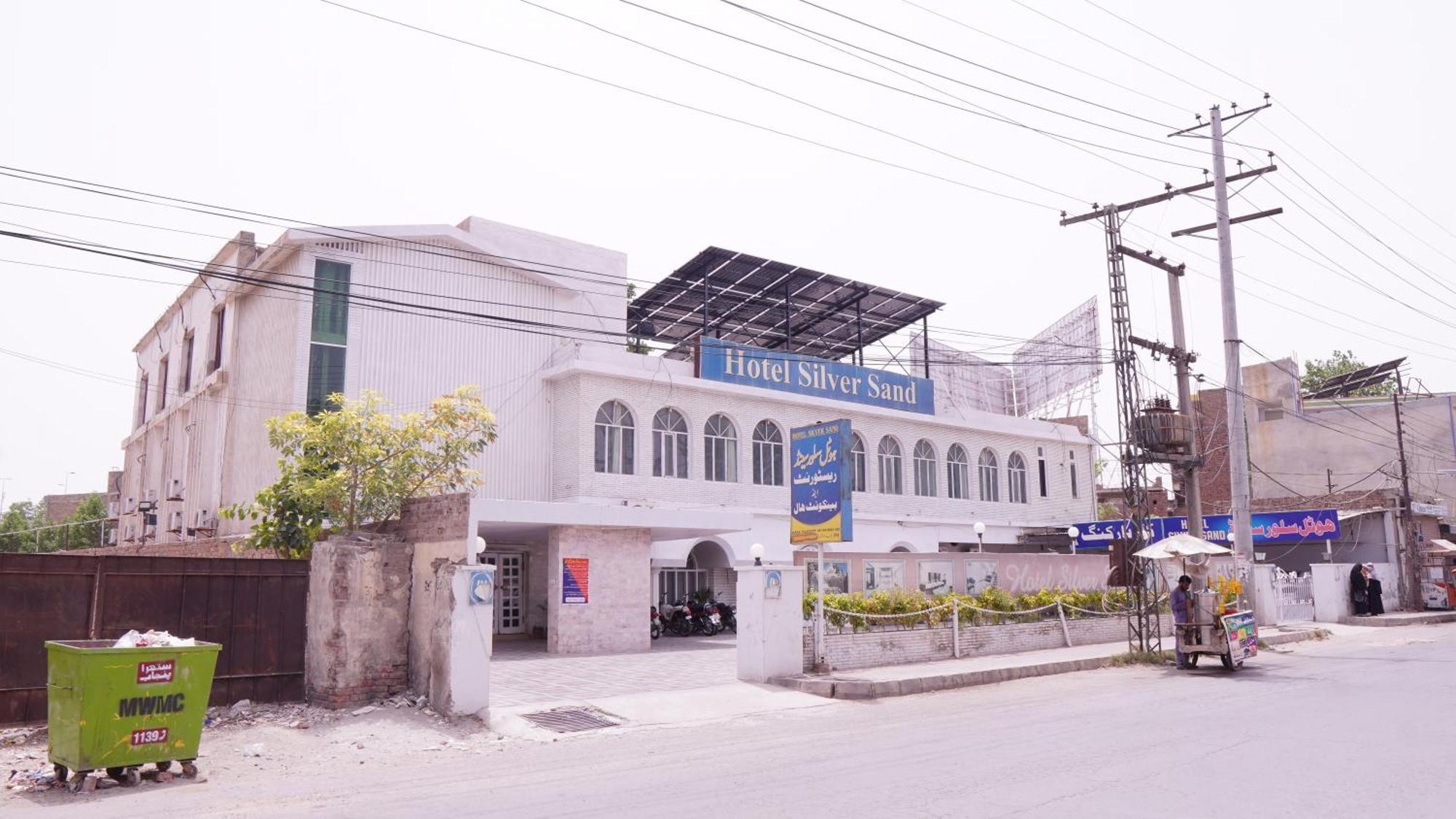 Hotel Silver Sand ملتان المظهر الخارجي الصورة