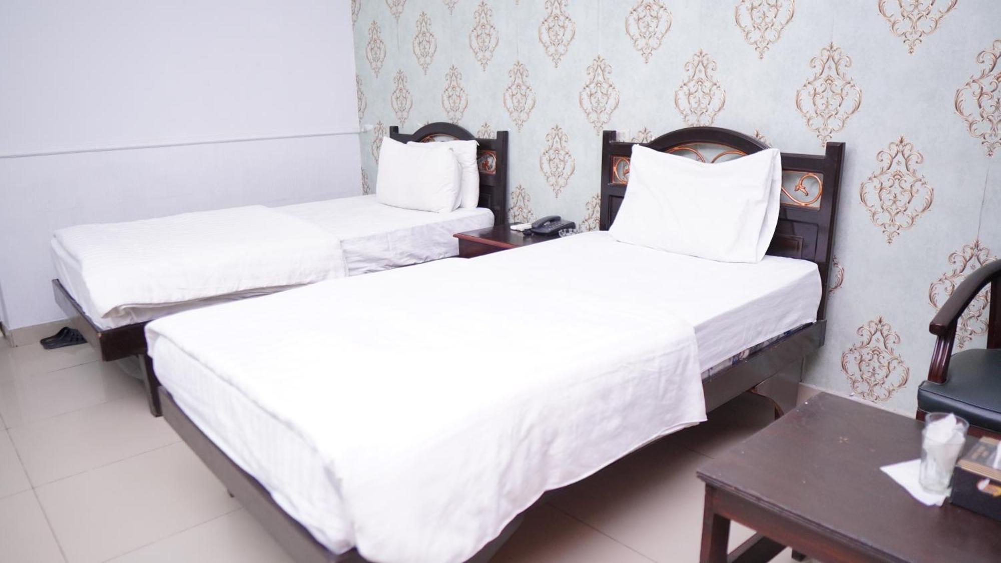 Hotel Silver Sand ملتان المظهر الخارجي الصورة